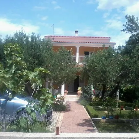 In With Seaview, Terrace, Wifi Ražanj