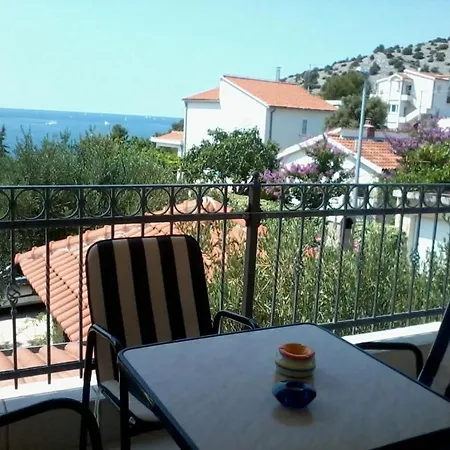 In With Seaview, Terrace, Wifi *