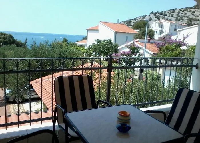 In With Seaview, Terrace, Wifi *