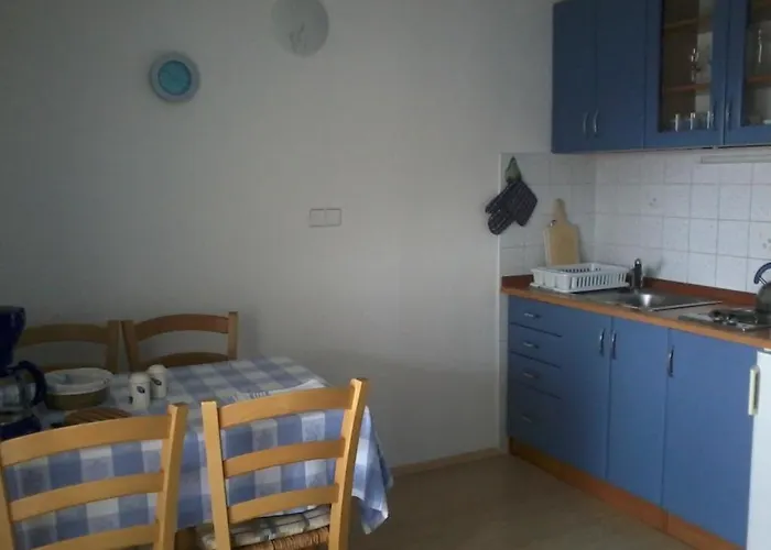 In With Seaview, Terrace, Wifi